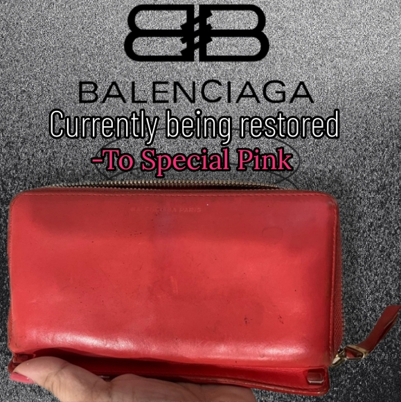 ⭐️BALENCIAGA In Restoration (Currently) - Picture 2 of 5